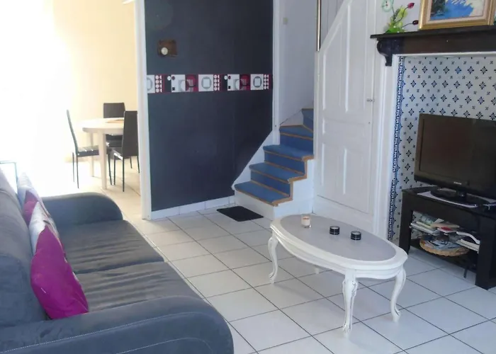 Villa Charmante Maison A Berck: Jardin, Veranda, 2 Chambres, Terrasse, Proche - Fr-1-674-23 Berck